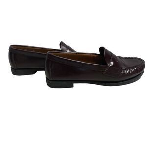 EASTLAND Classic II Women’s Slip On Loafers  Burgundy Leather Size 7W Round Toe